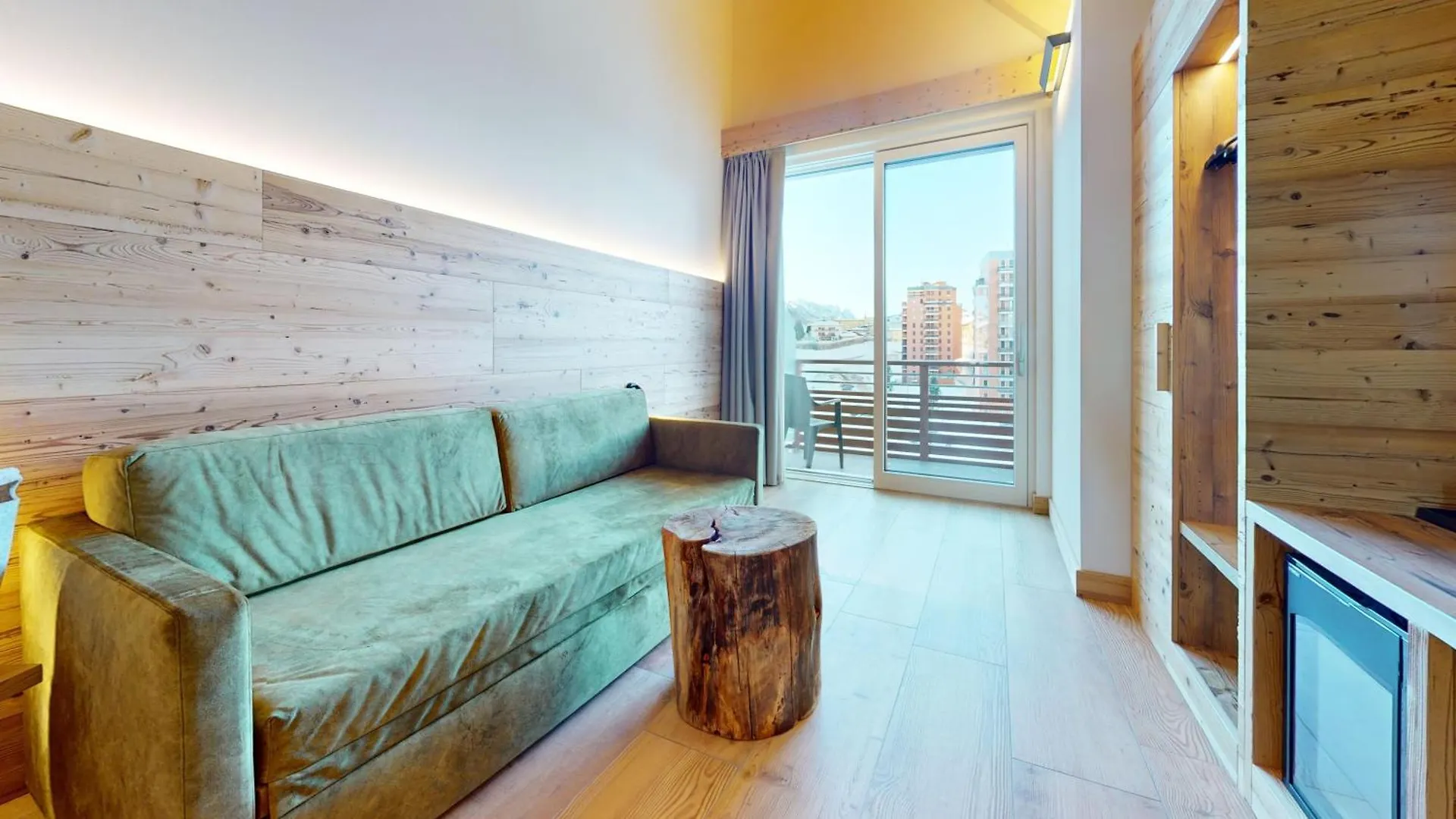 Hotel Gardenia Passo del Tonale 3*,  Italy